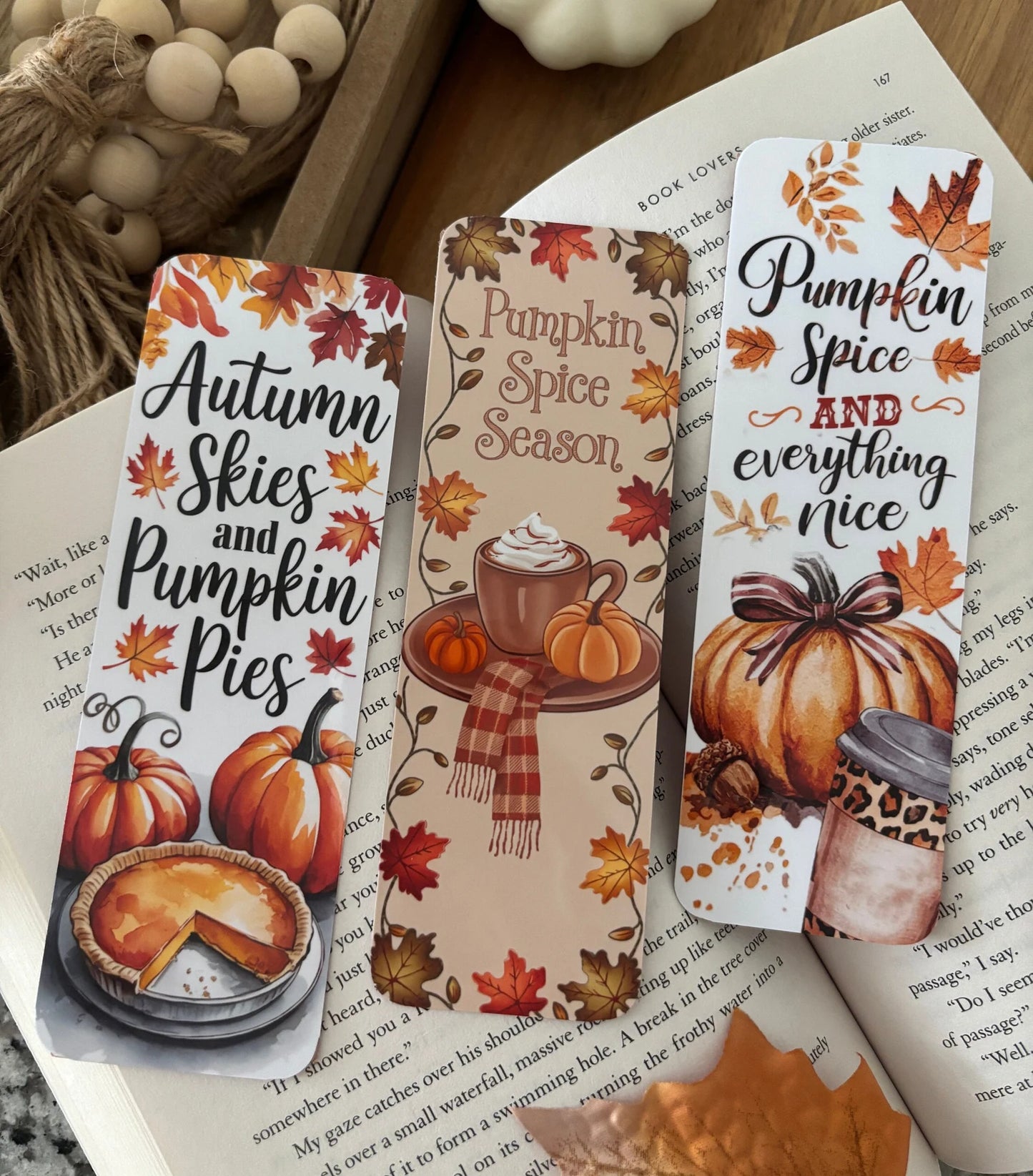 Cozy Bookmark Gift Set