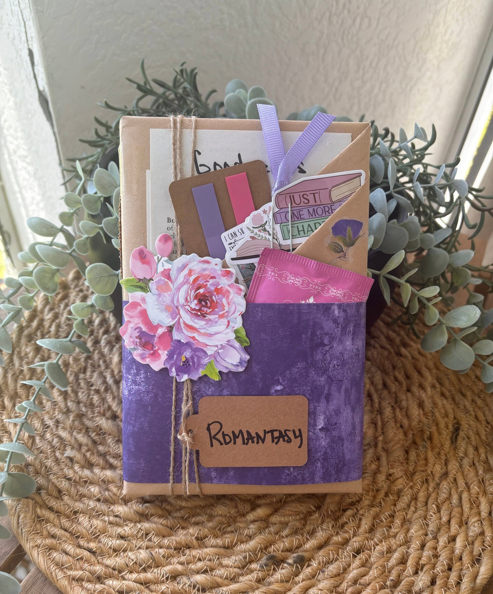 Blind Date with a Book Spicy Romance Gift for Book Lover Gift Blind Book Dates Gift Blindate Booktok Books for Booklover