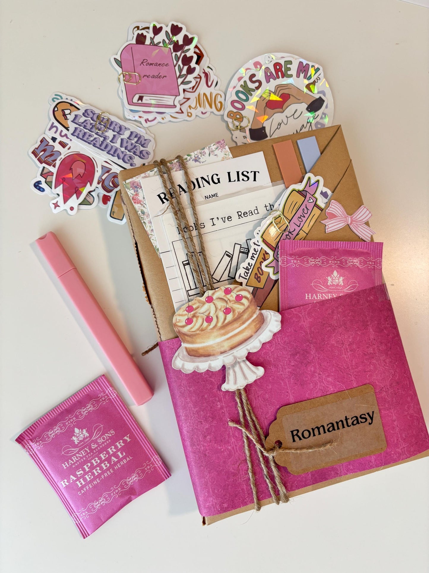 Blind Date with a Book Romance Gift for Book Lover Gift Blind Book Dates Gift Blindate gift Booktok Books for Booklover Personalized Book