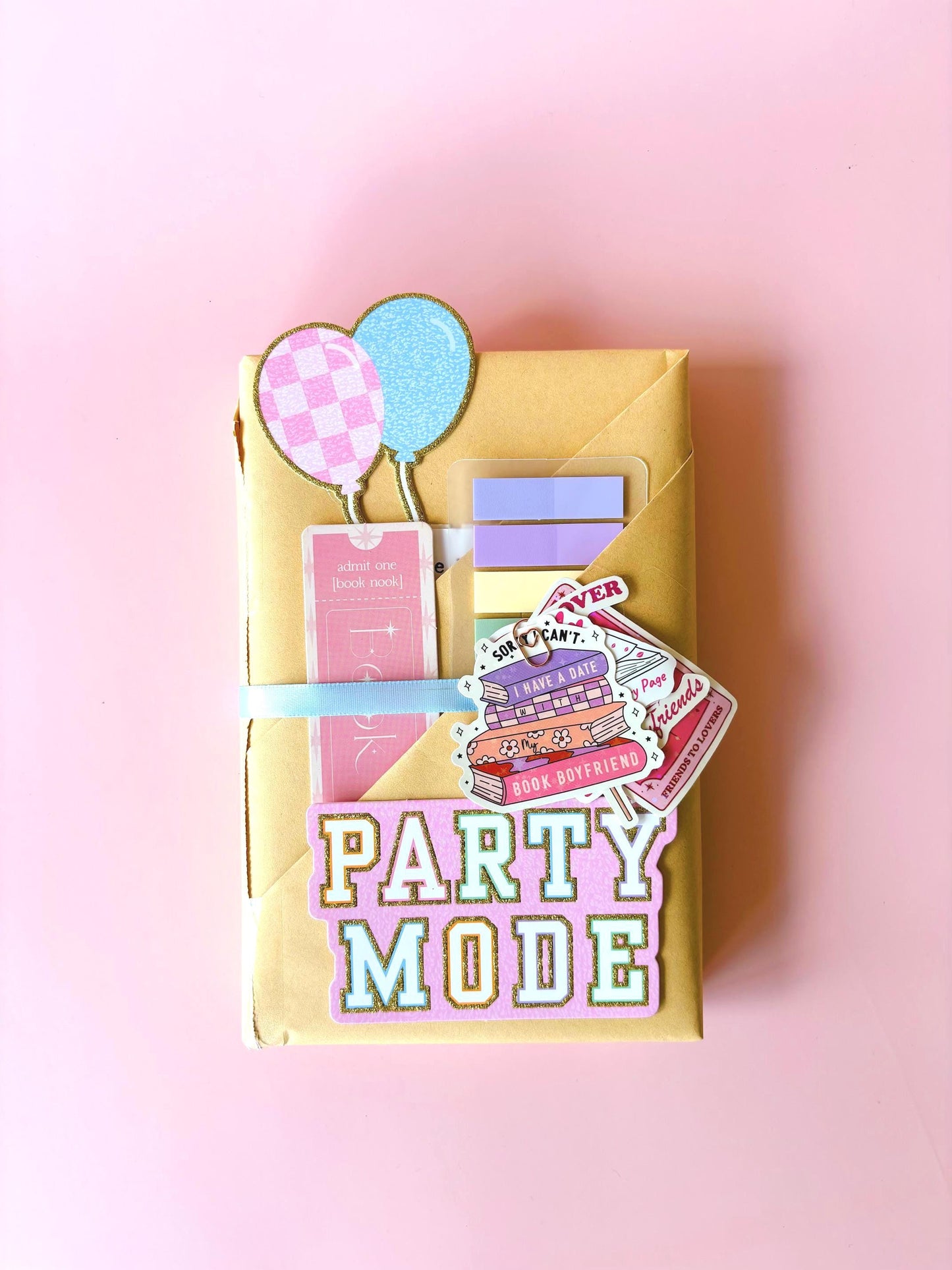 Birthday fun with a Blind Date with Book! Each date with a book box is a blind box or mystery box filled with surprises like dark romance, romantasy, and spicy book options. Comes with a reading log, perfect for bookstagram, and makes a memorable book lover gift. Enjoy a blind date book, book blind date, or blind book dates experience for readers who love surprises and new stories.