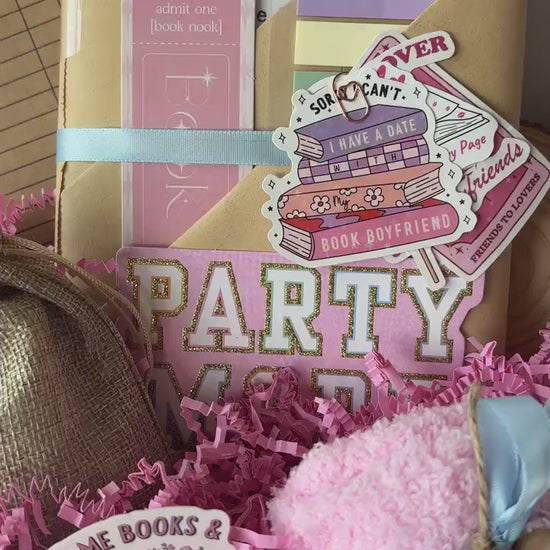 Birthday Blind Date with a Book, Gifts for Book Lovers, Book Blind Date, Mystery Box, Romance Blind Box, Romantasy Blind Date Book Gifts